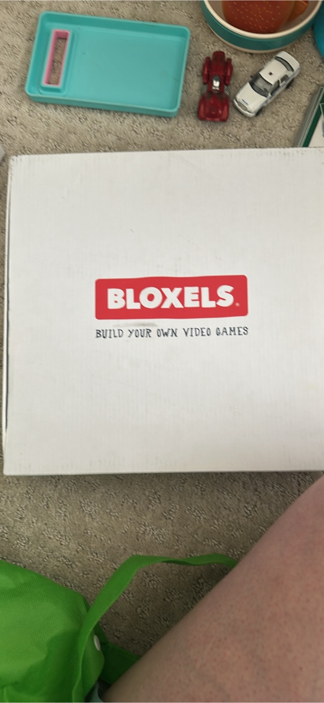 Bloxel Build Your Own Video Game