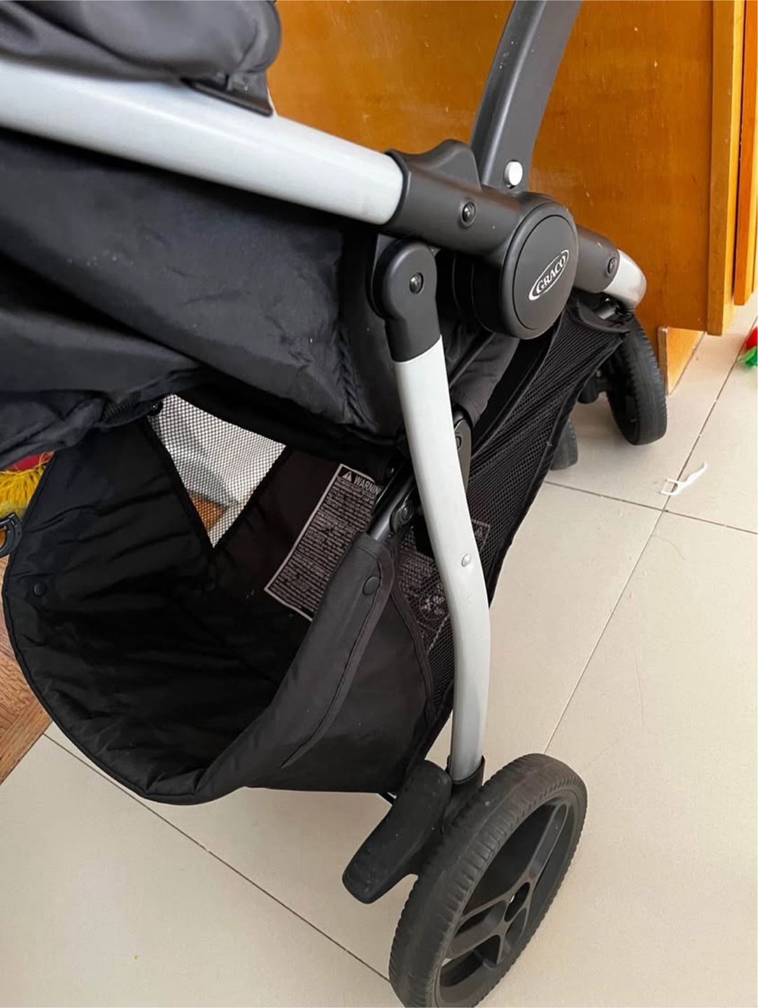 Graco lightweight stroller - photo 4