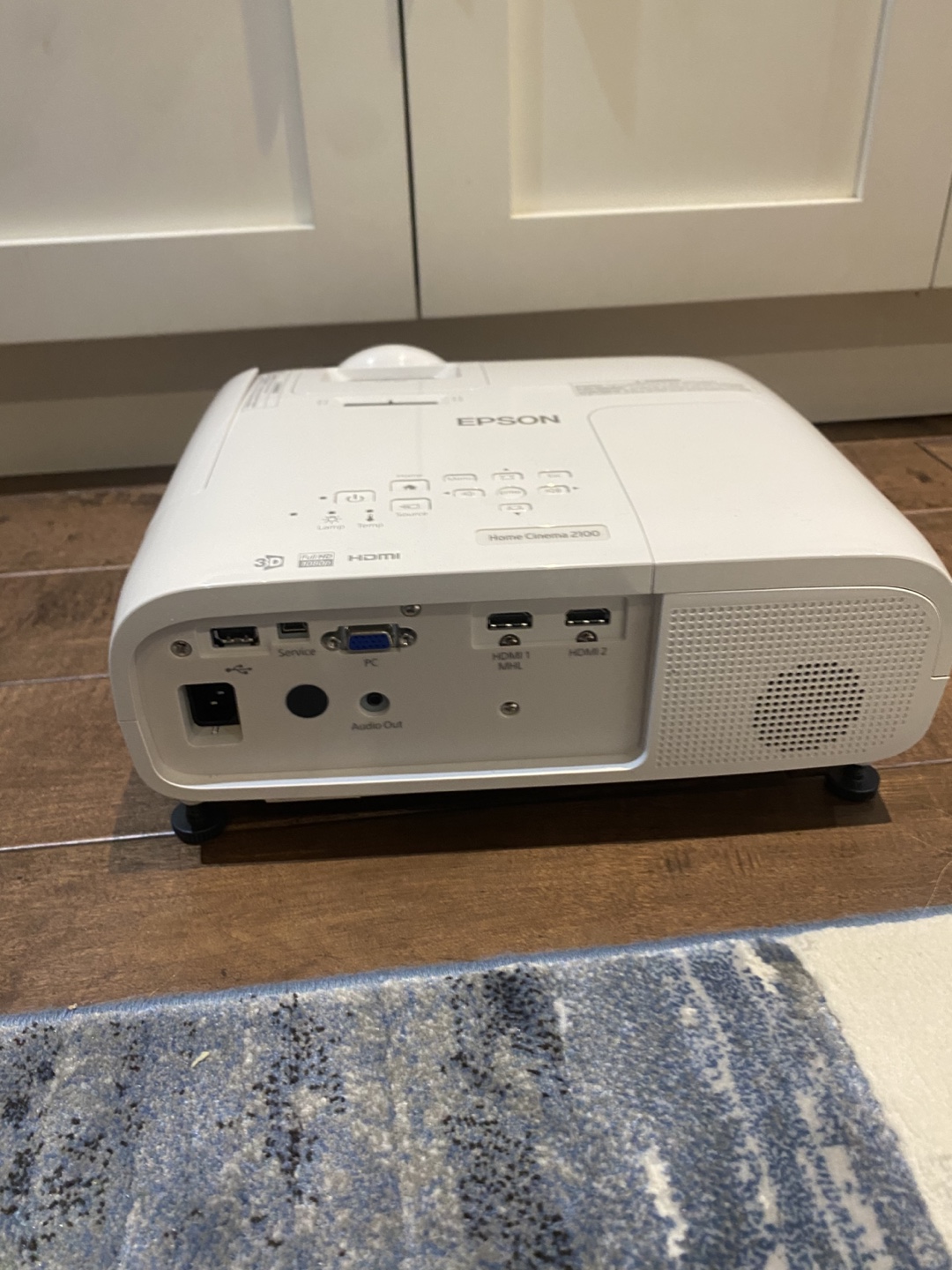 Epson Home Cinema 2100 Projector - photo 3