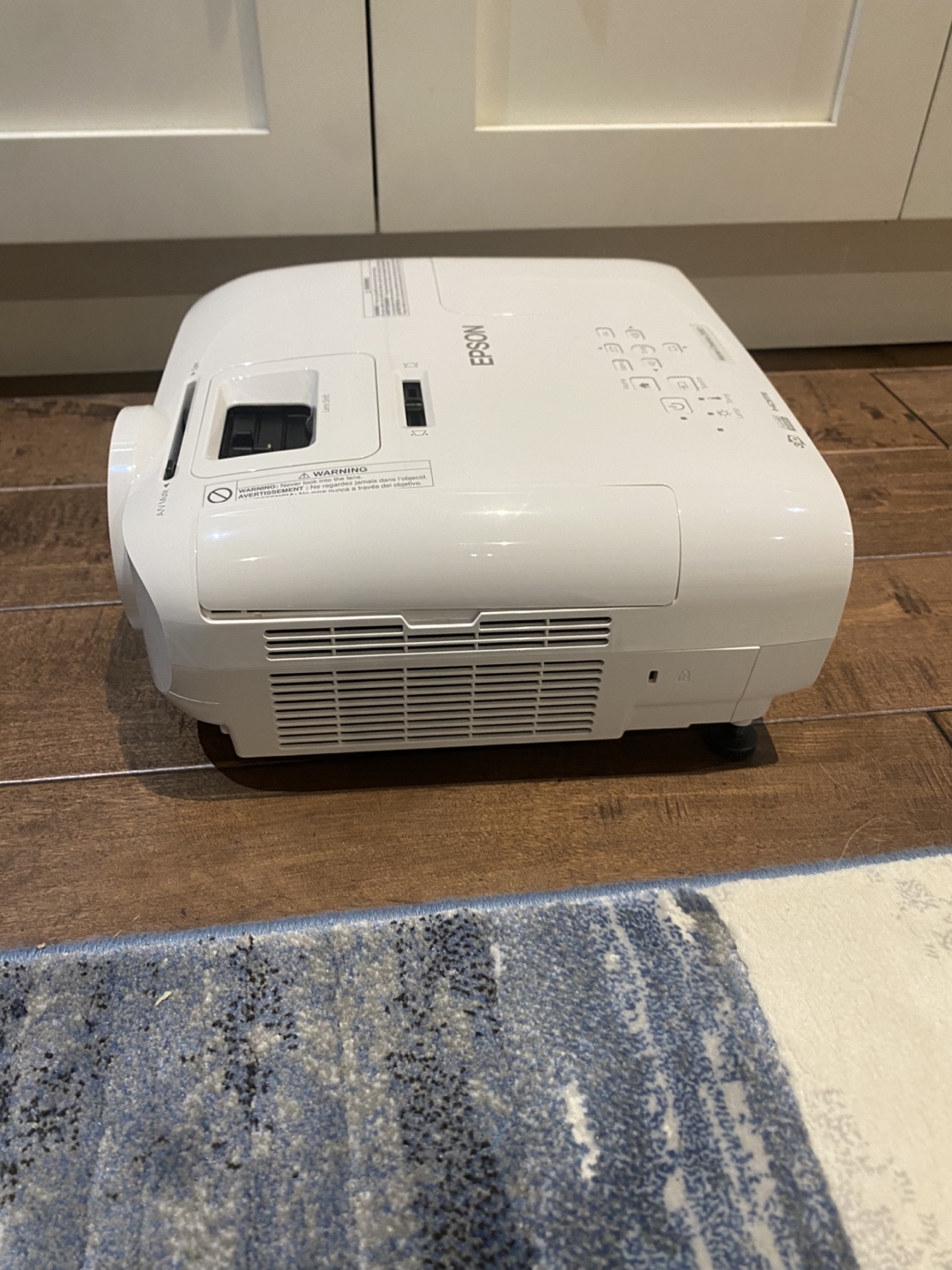 Epson Home Cinema 2100 Projector - photo 4