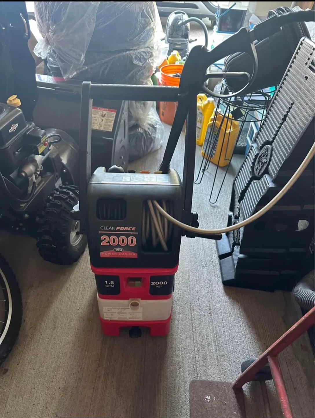 CleanForce 2000 PSI Power Washer thumbnail