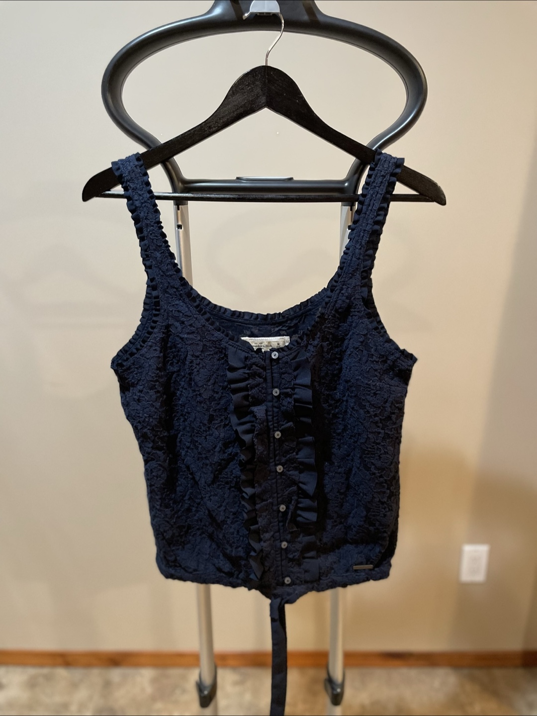 Abercrombie & Fitch Women's Navy Blue Lace Tank Top