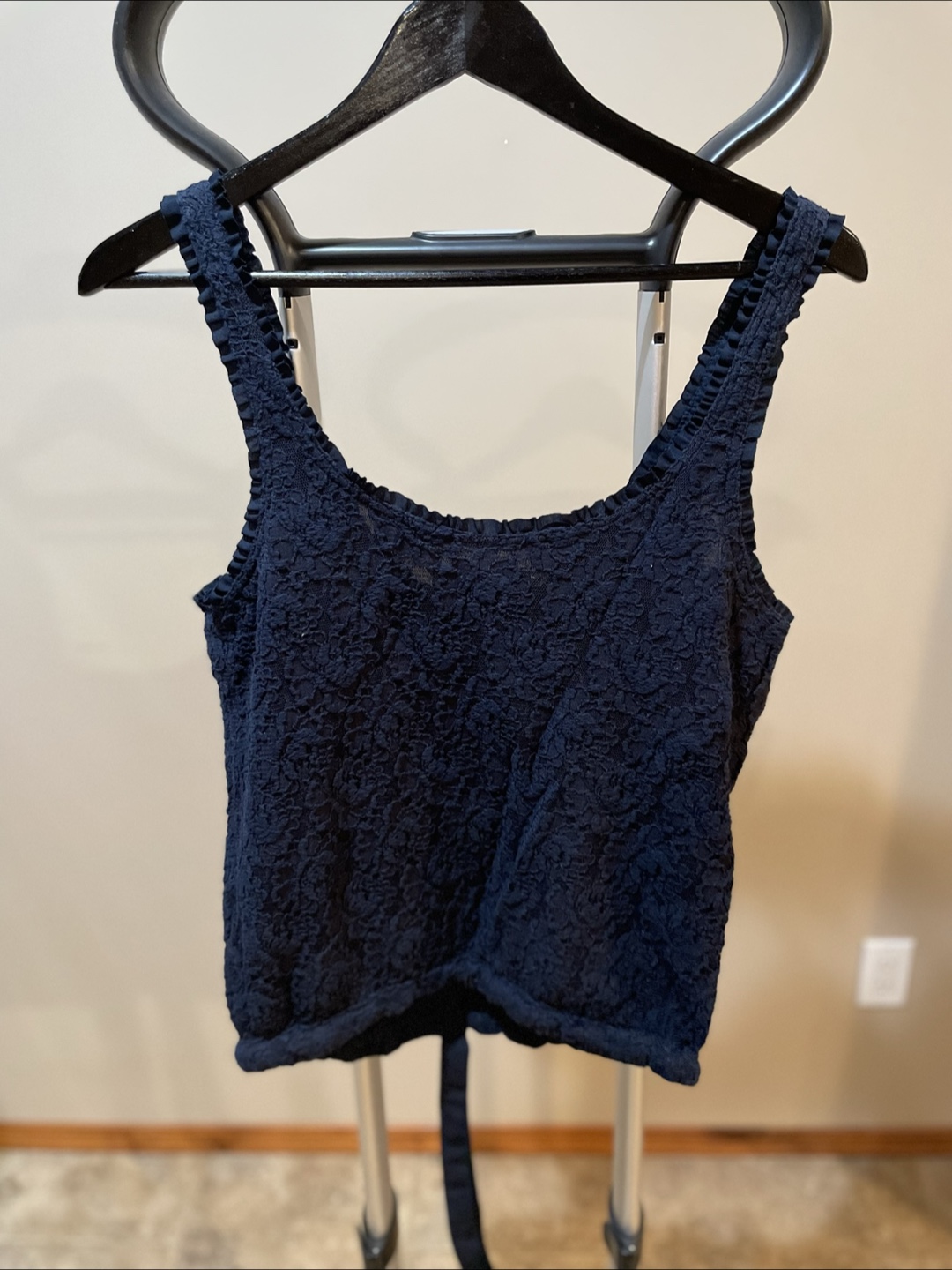 Abercrombie & Fitch Women's Navy Blue Lace Tank Top - photo 3