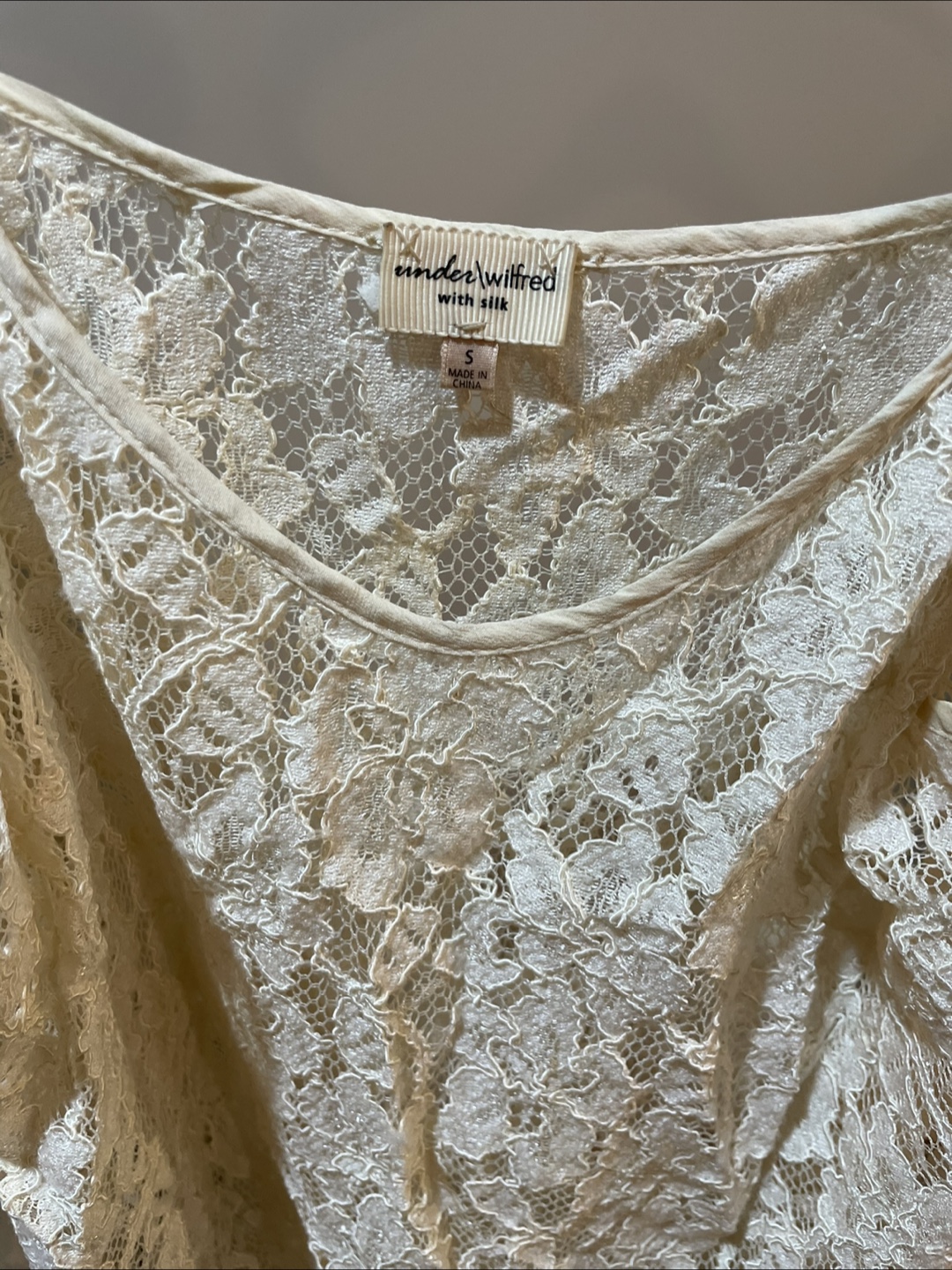 Under Wilfred Cream Lace Cami - photo 2