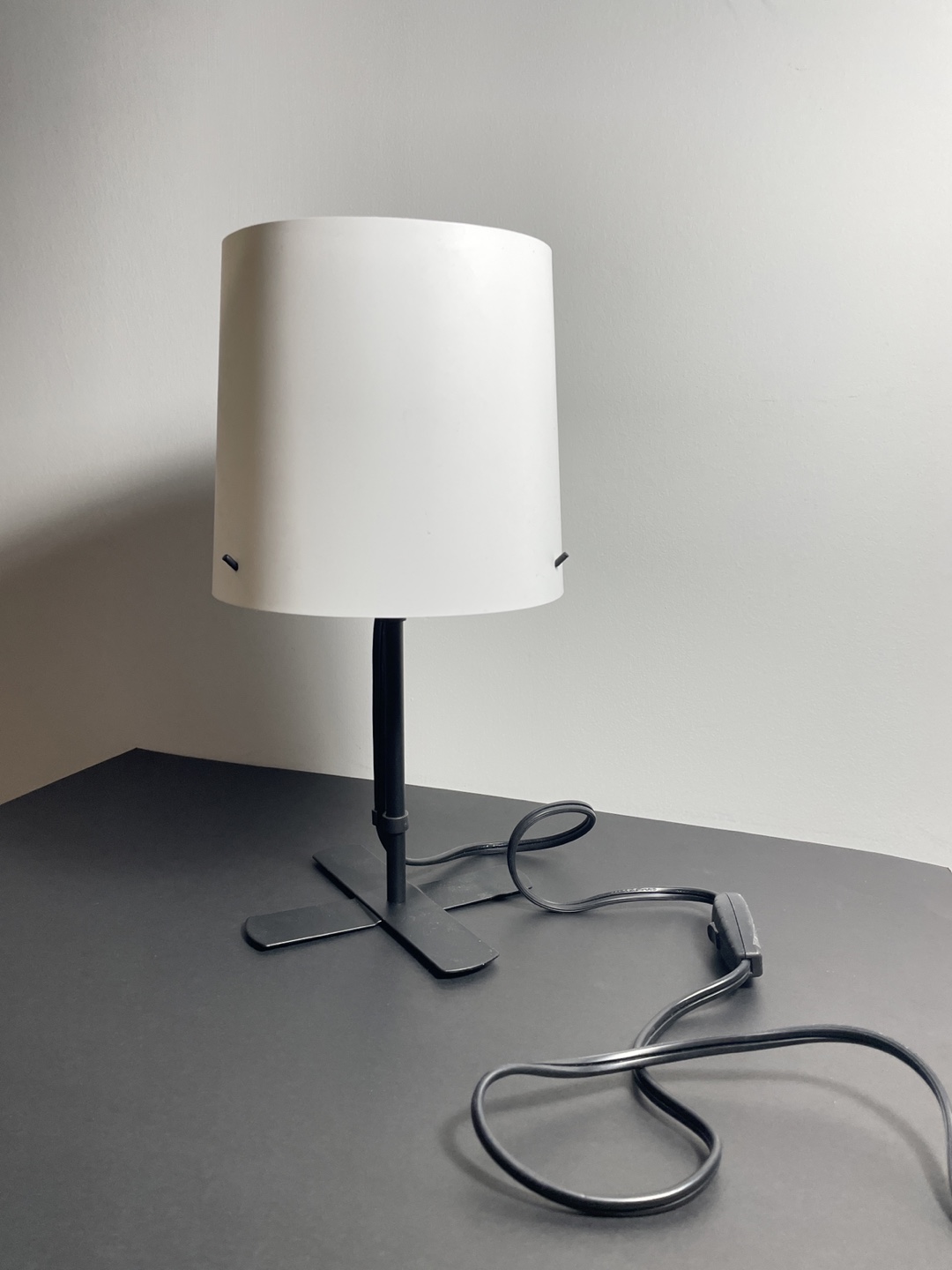 IKEA Table Lamp - photo 2