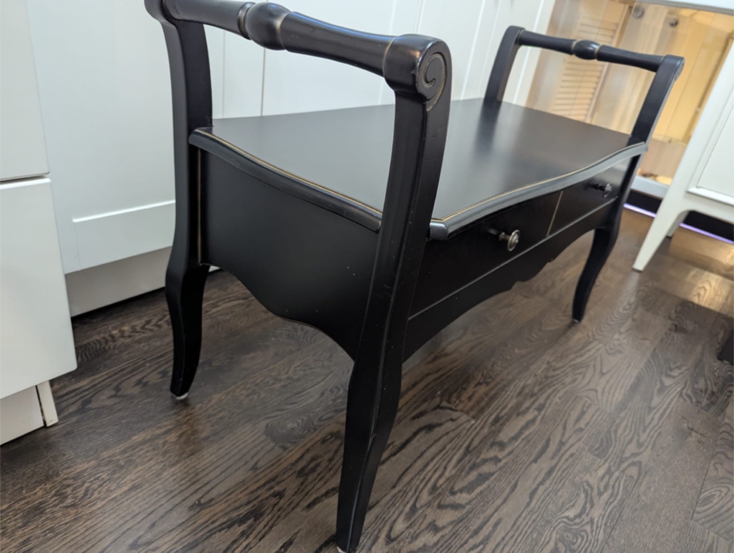 Entryway table - photo 3
