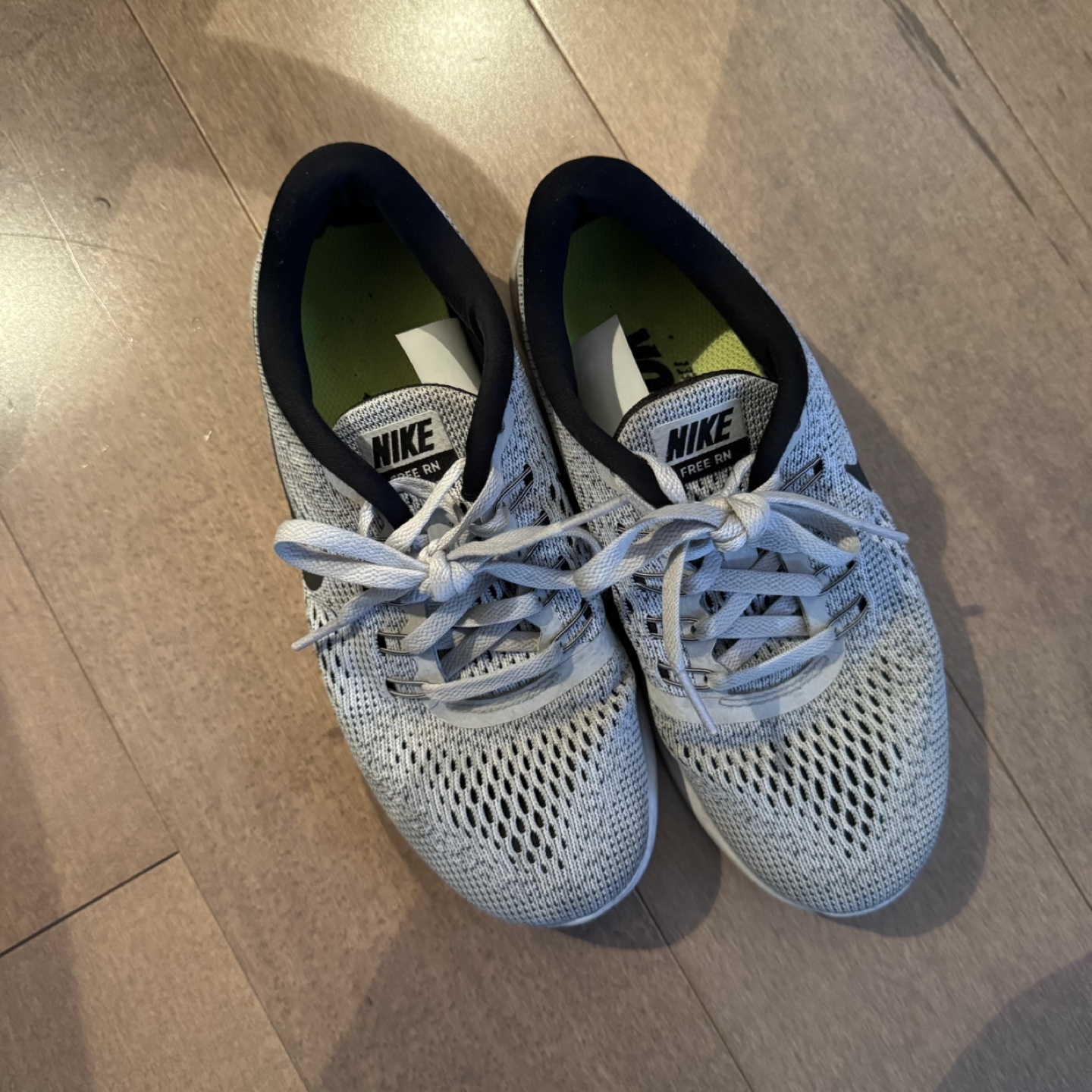 Women's Nike Free RN Running Shoes - Size 6 - photo 2