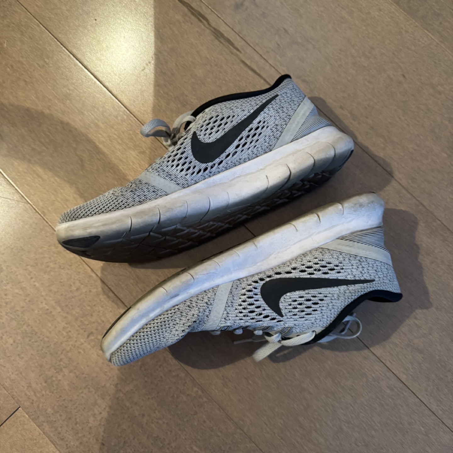 Women's Nike Free RN Running Shoes - Size 6 - photo 4