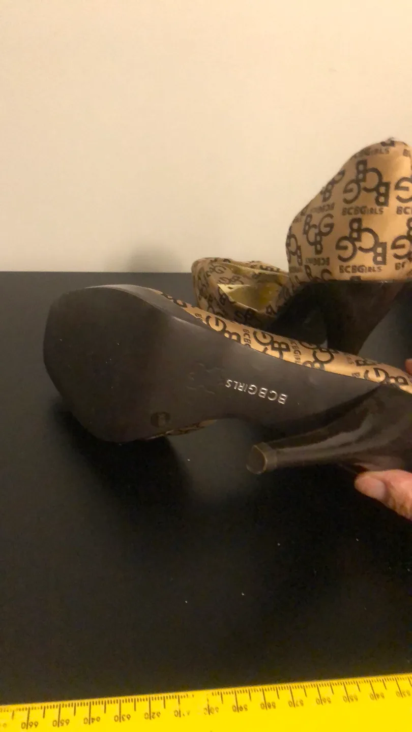 BCBGIRLS Women's Peep-Toe Heels image indicator(4)