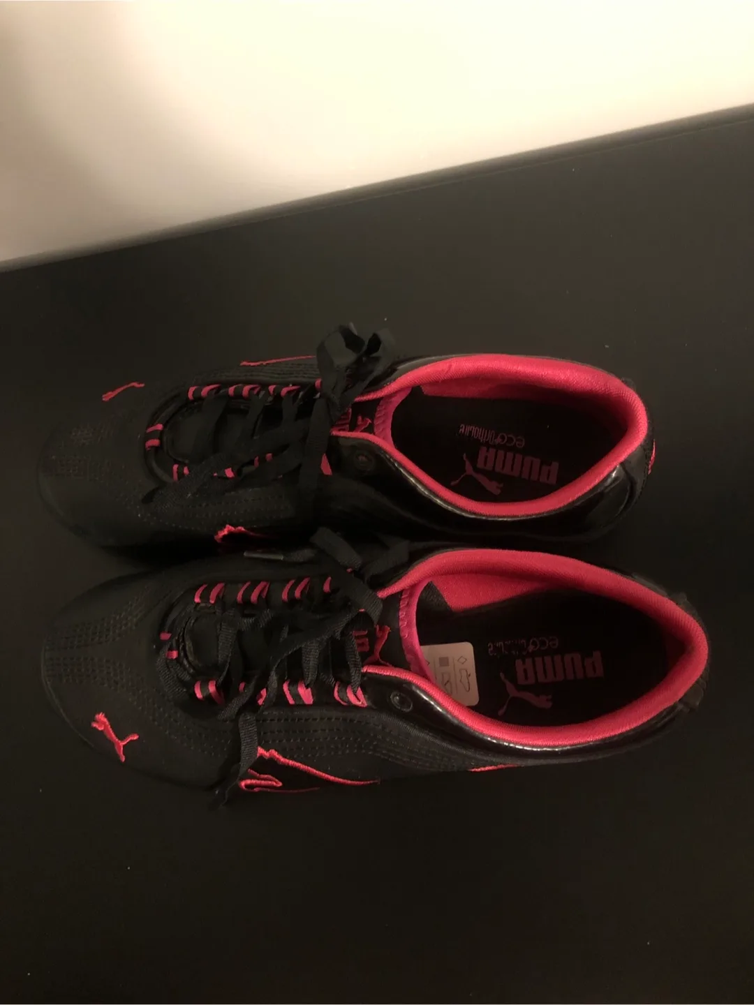 Puma Women's Black Sneakers - Size 6 image indicator(2)