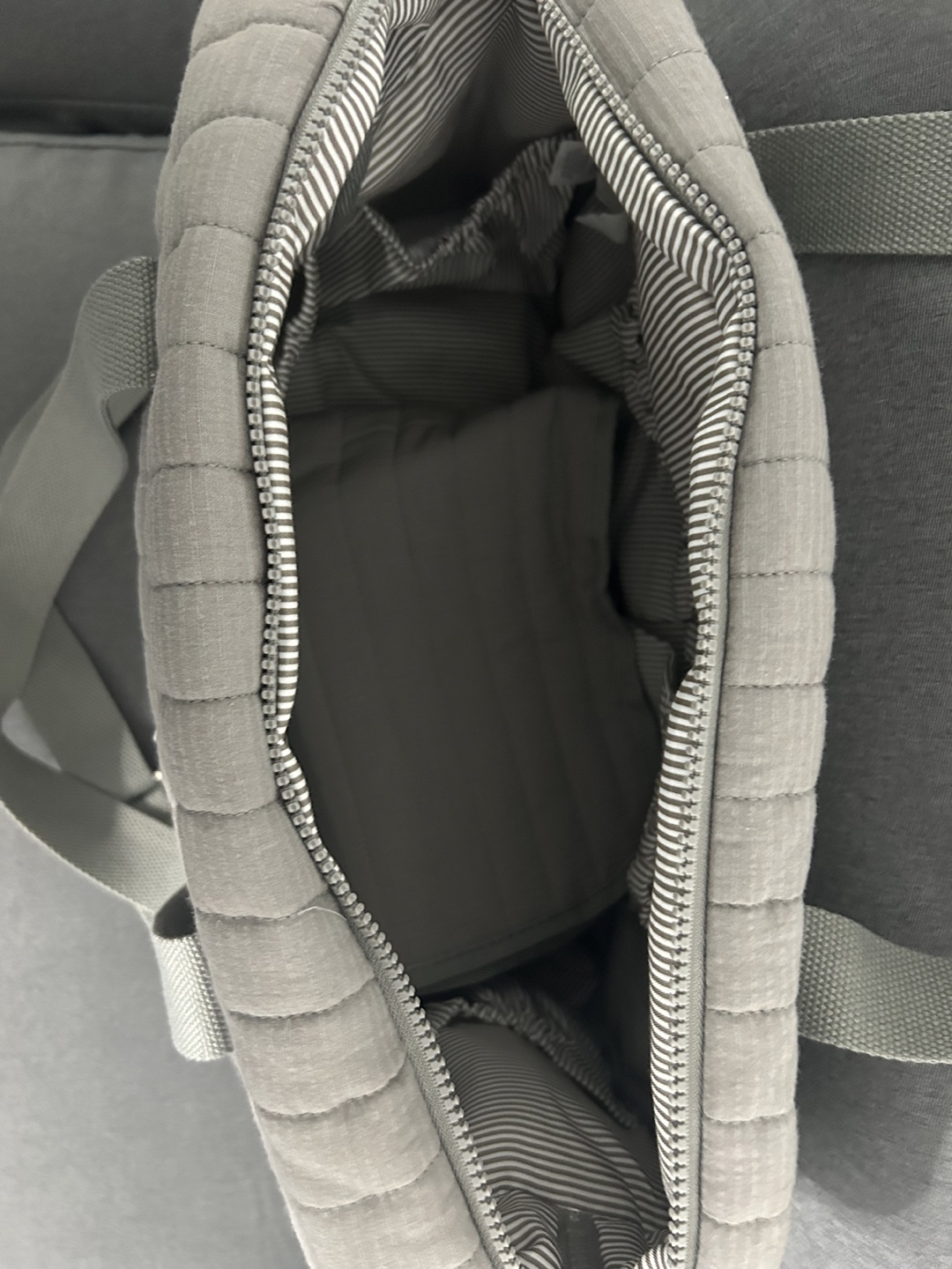 Diaper Bag with Changing Pad - photo 3