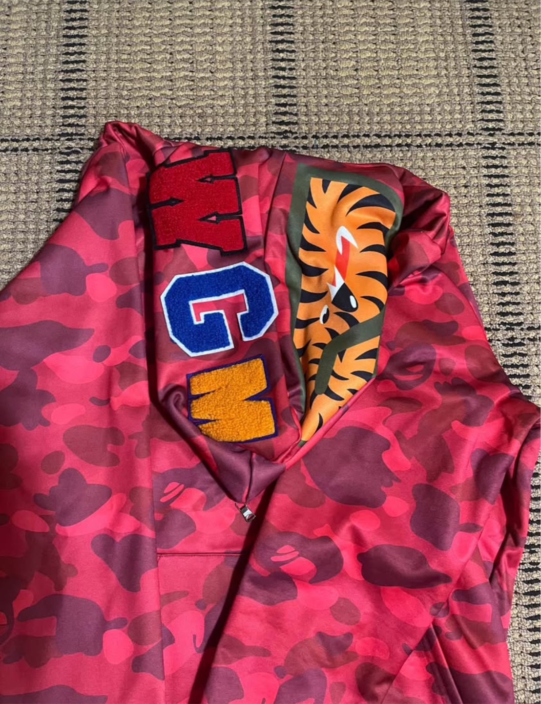 Bape red - photo 3