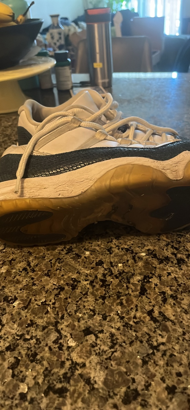 Air Jordan 11 Low IE “Midnight Navy” Sneakers - photo 3