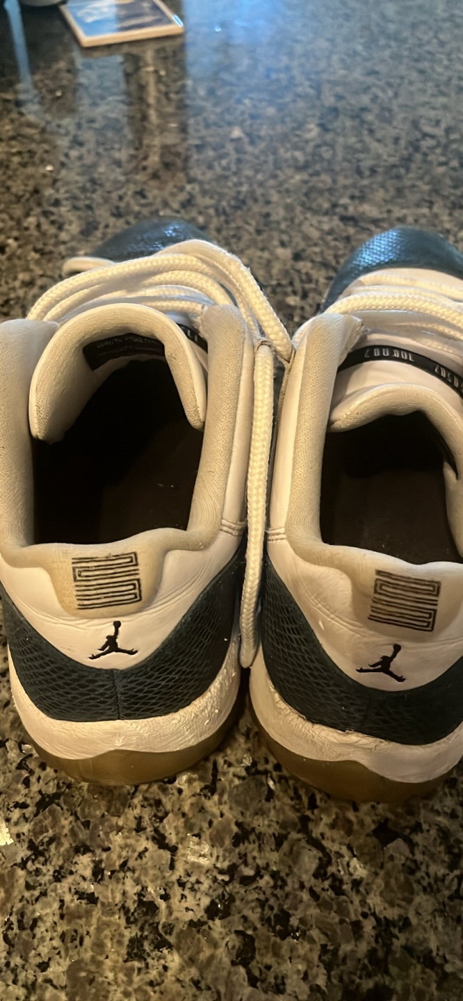 Air Jordan 11 Low IE “Midnight Navy” Sneakers - photo 2
