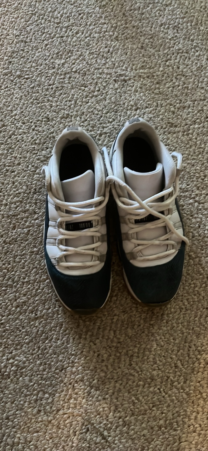 Air Jordan 11 Low IE “Midnight Navy” Sneakers
