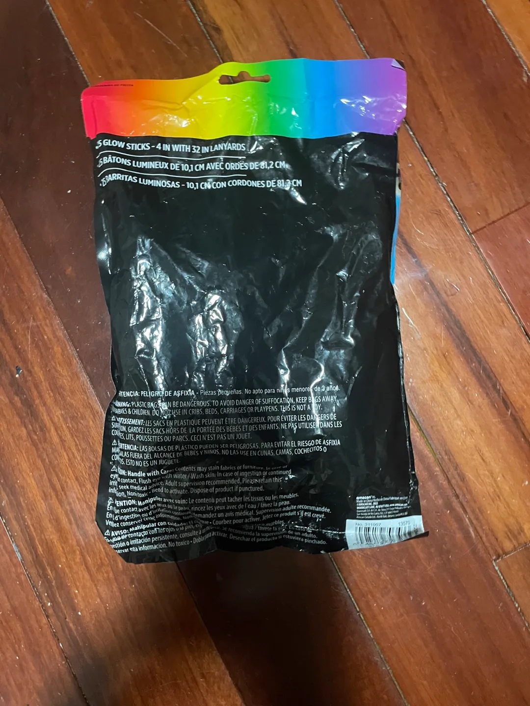 Super Glow Glow Sticks with Lanyards - 25 Pack image indicator(2)