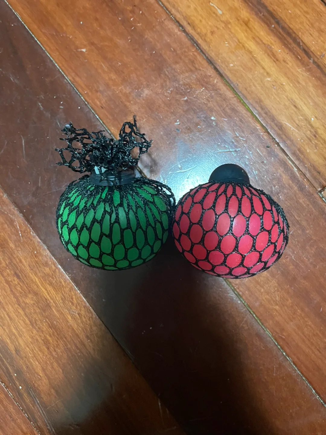 Two Mesh Stress Balls thumbnail