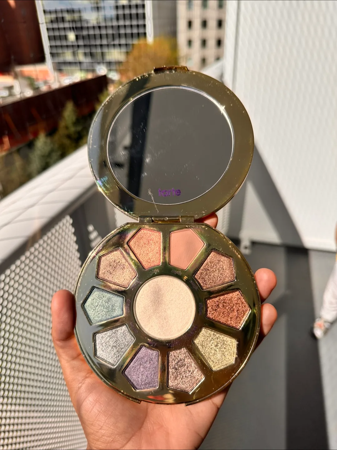 Tarte Toasted Eyeshadow Palette image indicator(2)