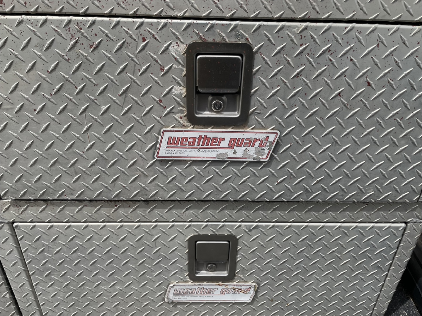 2 Weather Guard  8.9 CU FT Aluminum Truck Tool Boxes - photo 5