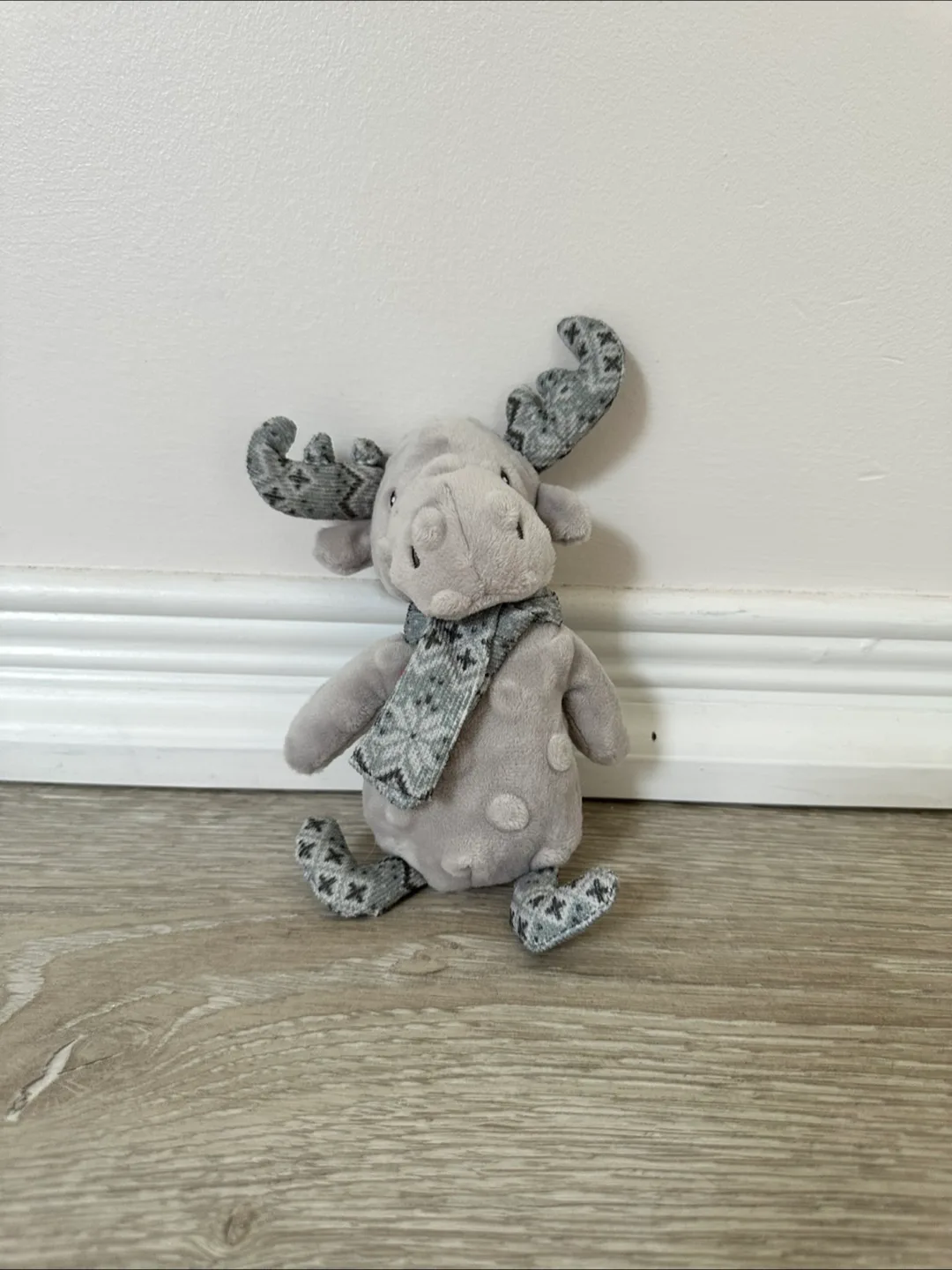 Dog toys - 2 stuffed + 3 balls image indicator(5)