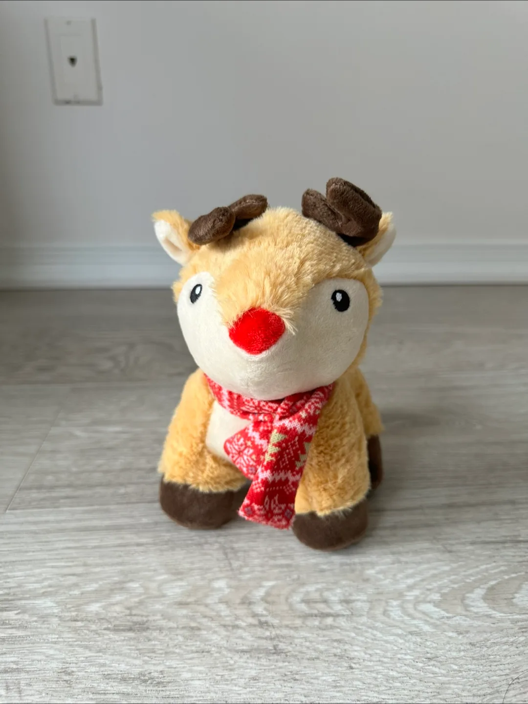Dog toys - 2 stuffed + 3 balls thumbnail