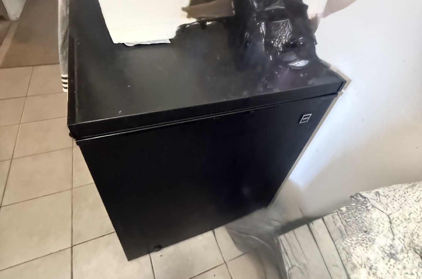 REA Chest Freezer