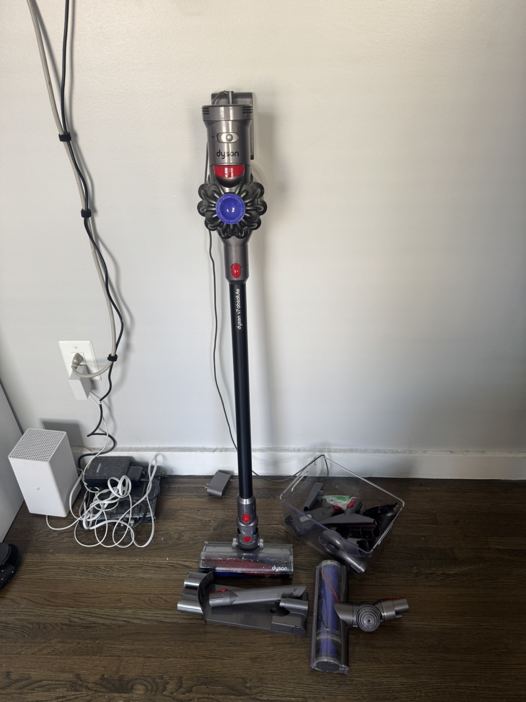 Dyson V7 Absolute Cordless Vacuum Cleaner