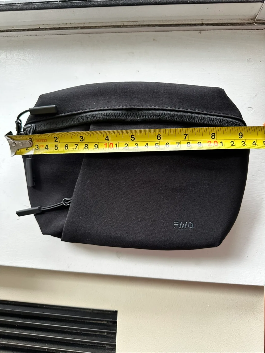 FWD On The Go Hip Pack Belt Bag / Fanny Pack Black image indicator(6)
