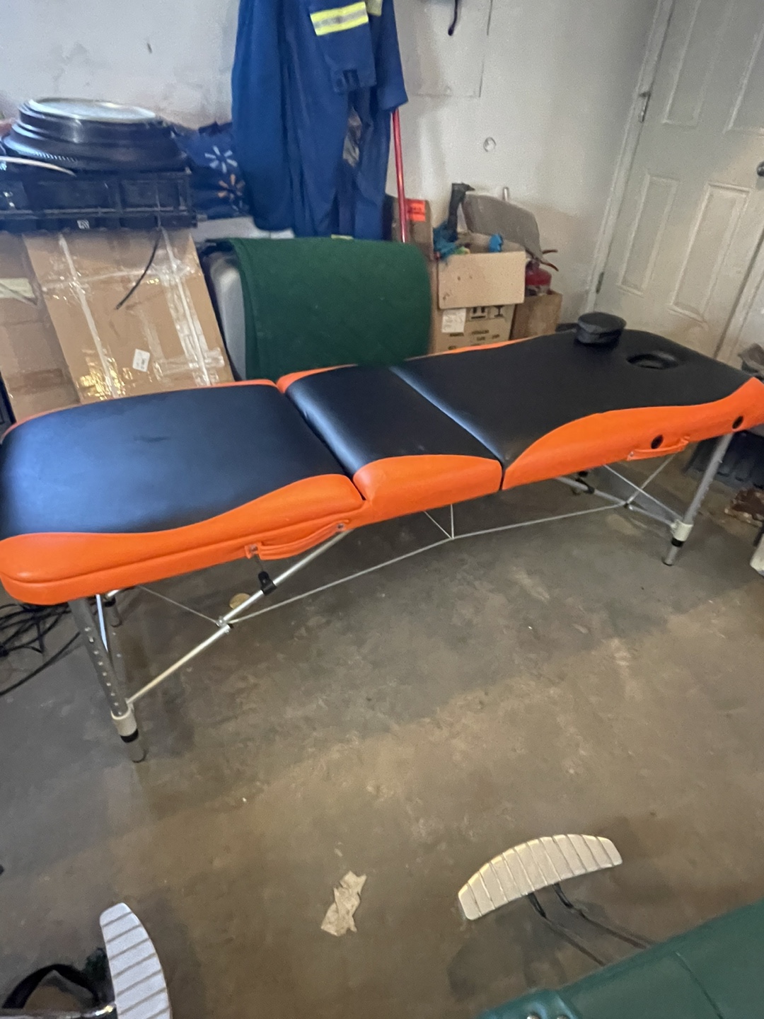 Portable Massage Table - Black and Orange - photo 3