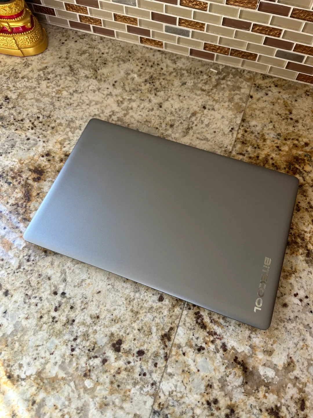 BITECOOL Laptop - Excellent Condition thumbnail