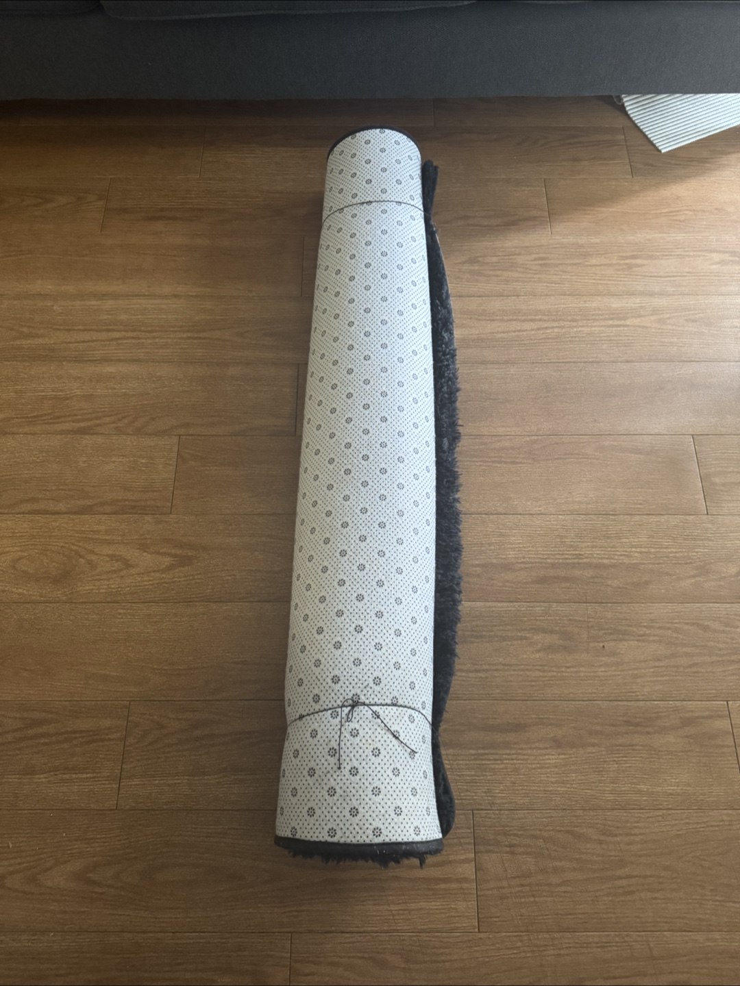 Sofy and fluffy Black Rug for living room or kids room - photo 2