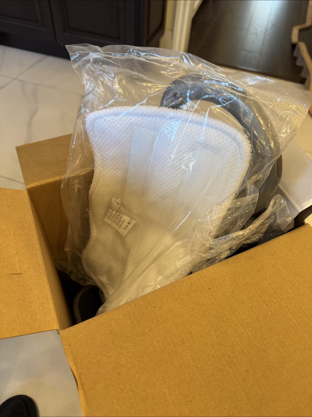 Shark Light and Easy Steam Mop - Brand New in Box - photo 2