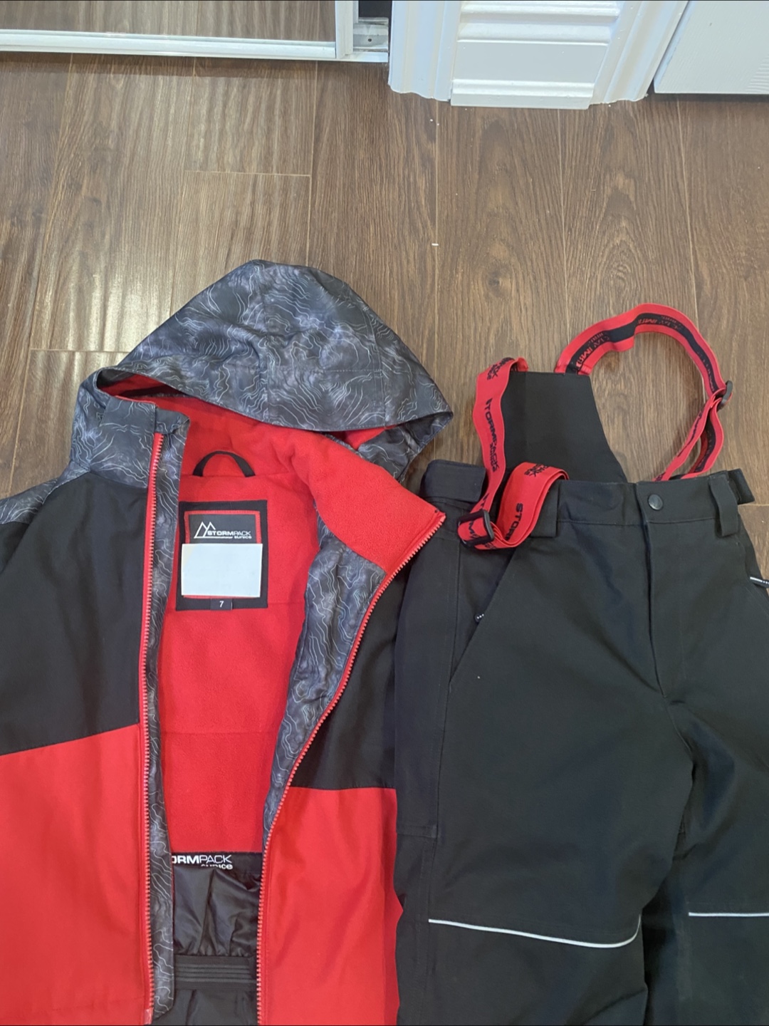 Stormpack sunice Kids' Size 7 Snow Suit