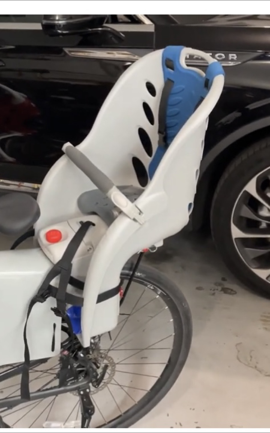 Like new Bike seat for toddlers,kids - photo 3