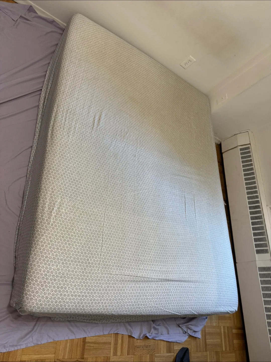 [Pick up only] Queen Mattress and Protector thumbnail