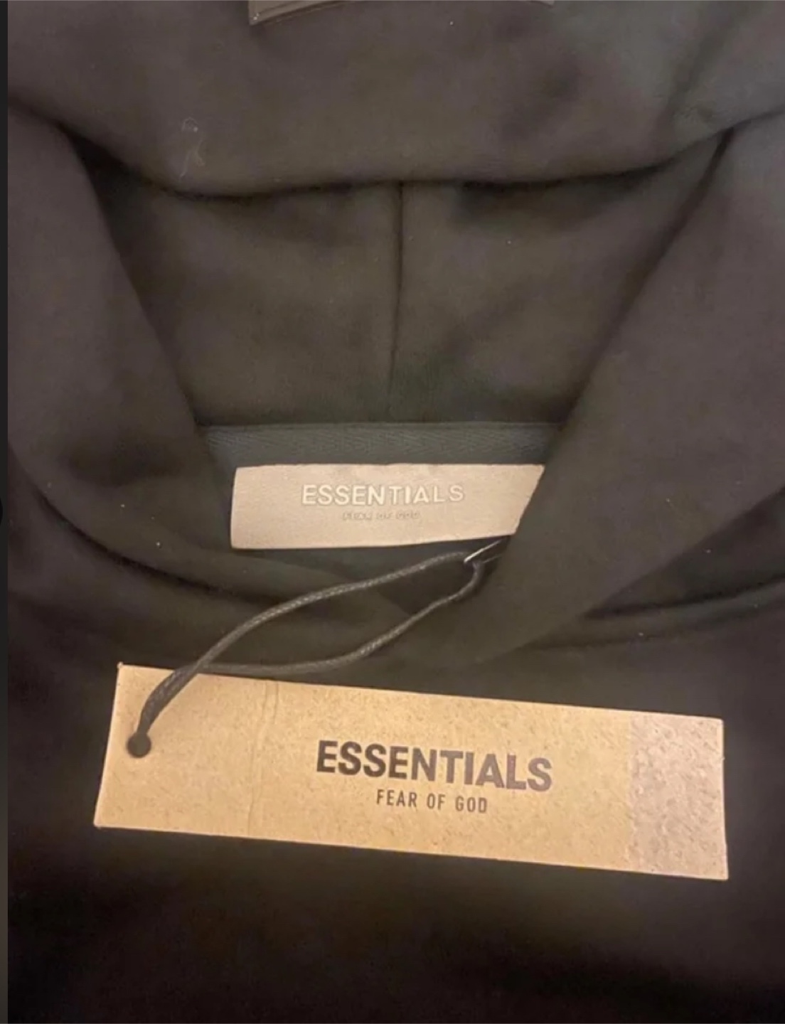 Essentials - photo 4