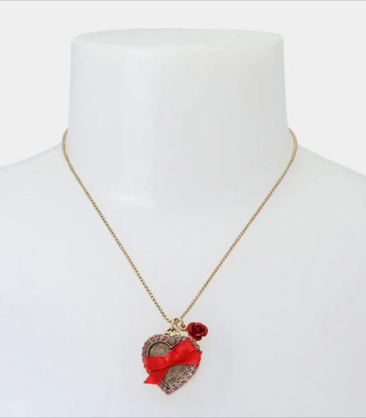 BETSEY JOHNSON Romantic Candy Box Pendant Red Necklace Valentine image indicator(2)