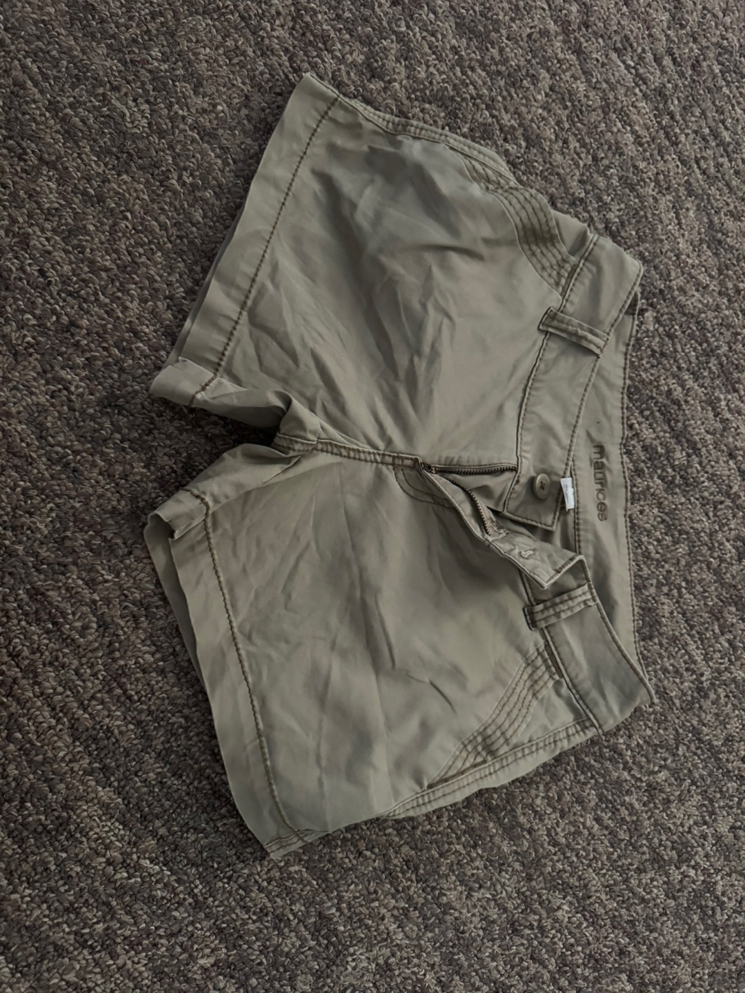 Maurices Women's Khaki Shorts Size 5/6