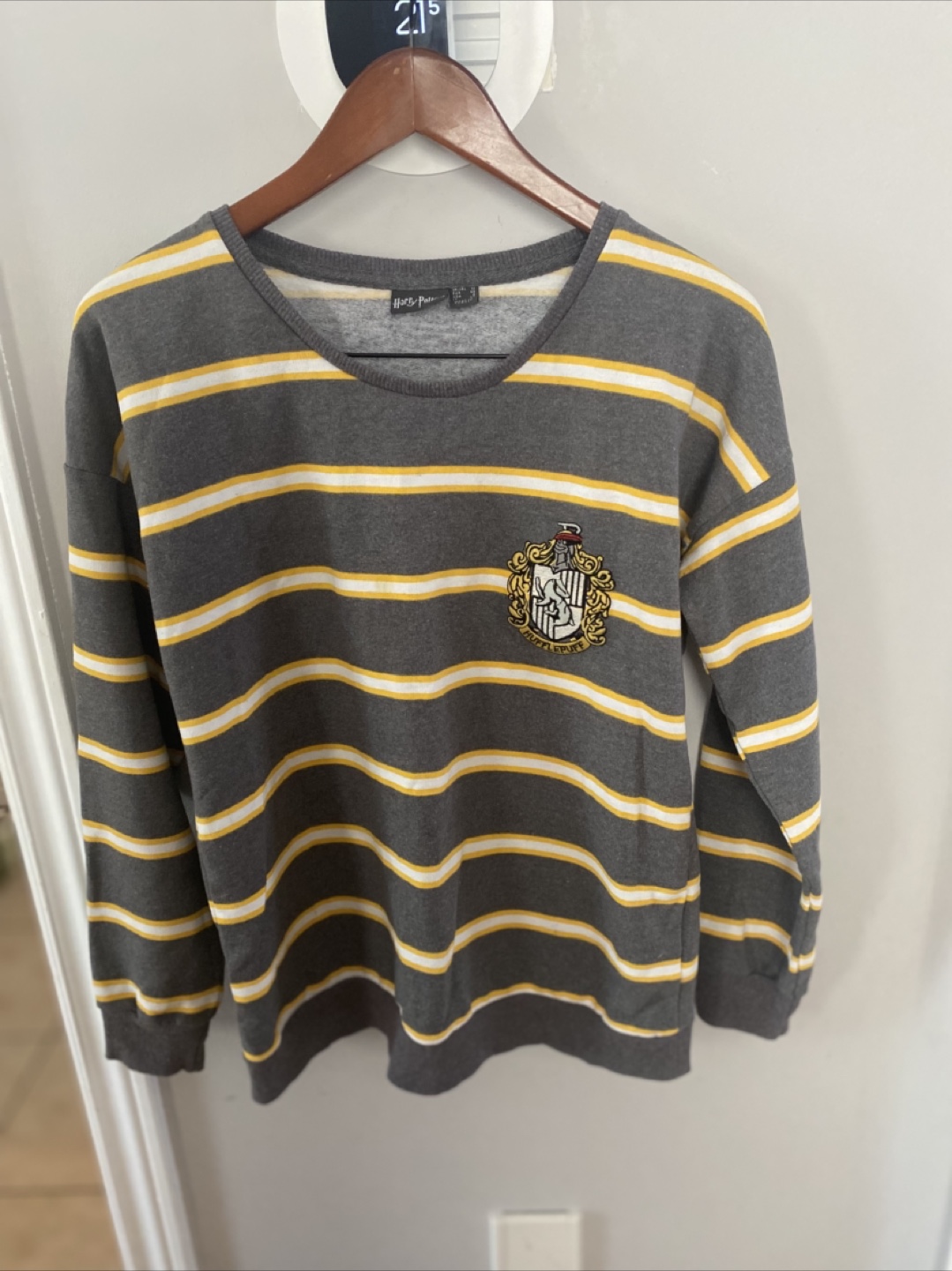 Harry Potter Hufflepuff Striped Sweatshirt Size S/M