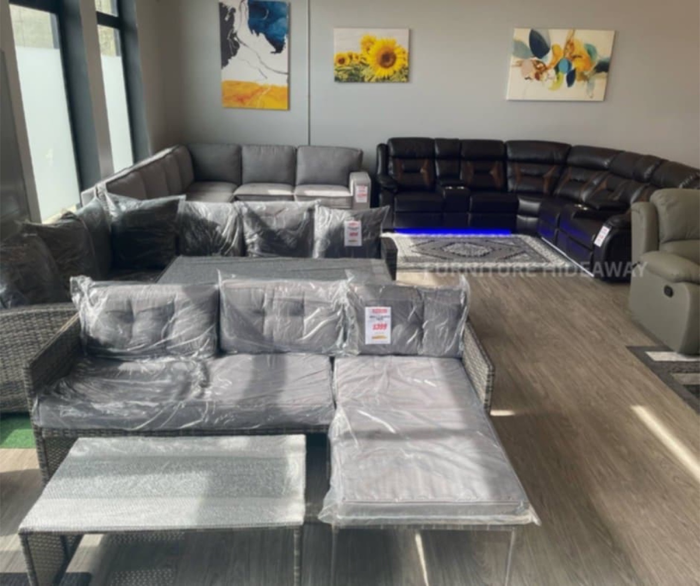 🎉Couches, Dining Tables & Bedframes on Sale for Mother’s Day - photo 4
