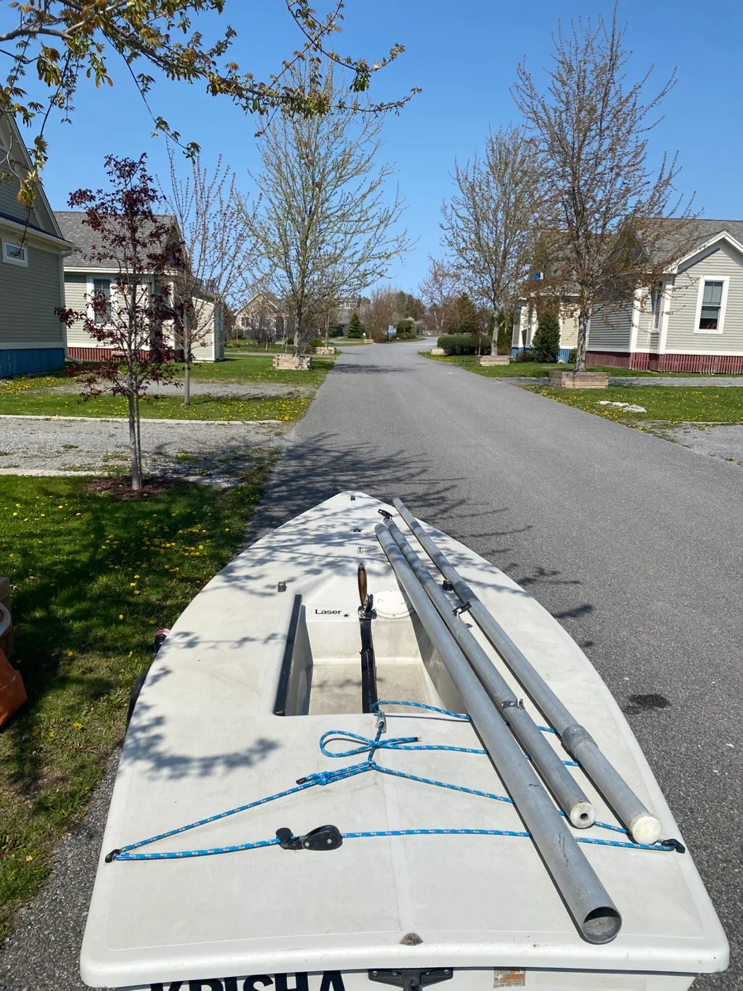 Laser sailboat on trailer image indicator(3)