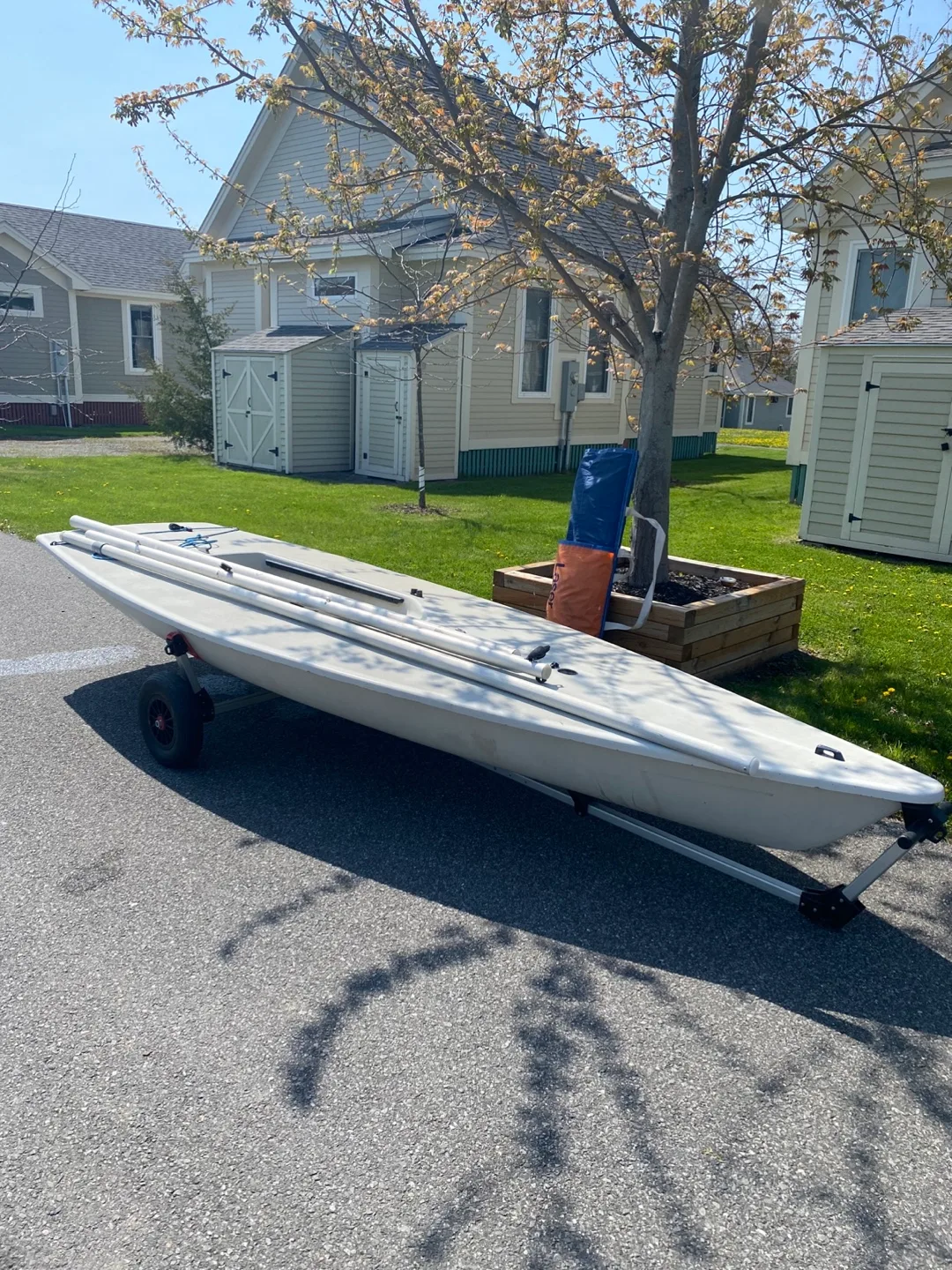 Laser sailboat on trailer image indicator(4)