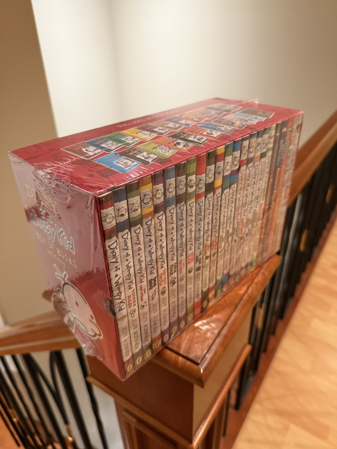 Diary of a Wimpy Kid books 23 books - photo 3