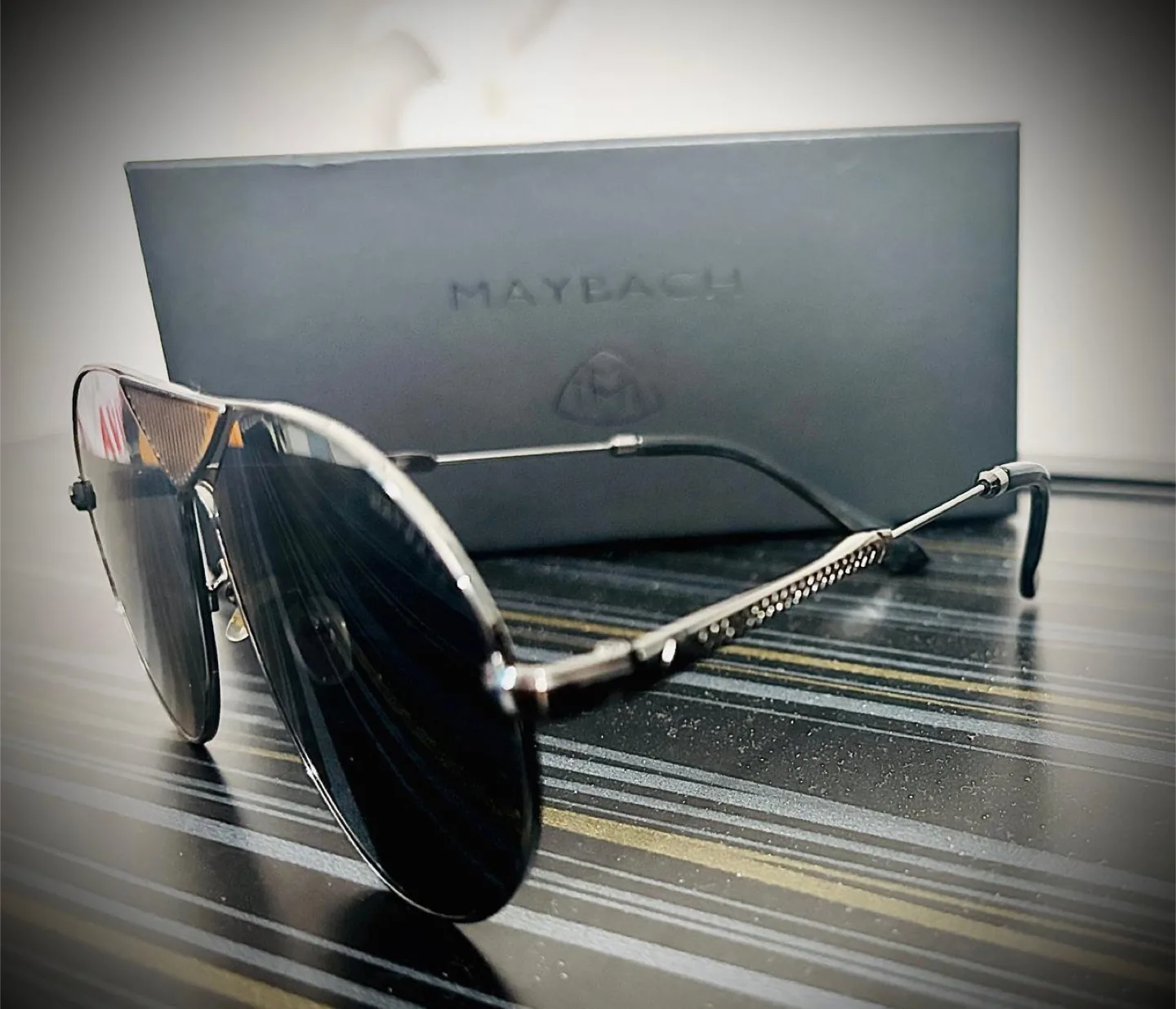 Maybach Aviator Sunglasses THE ROADSTER MODEL thumbnail