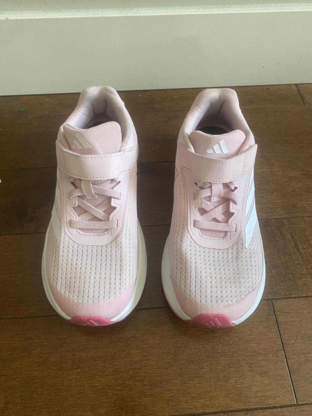 2Y Adidas Lightmotion Girls' Pink Running Shoes - photo 2