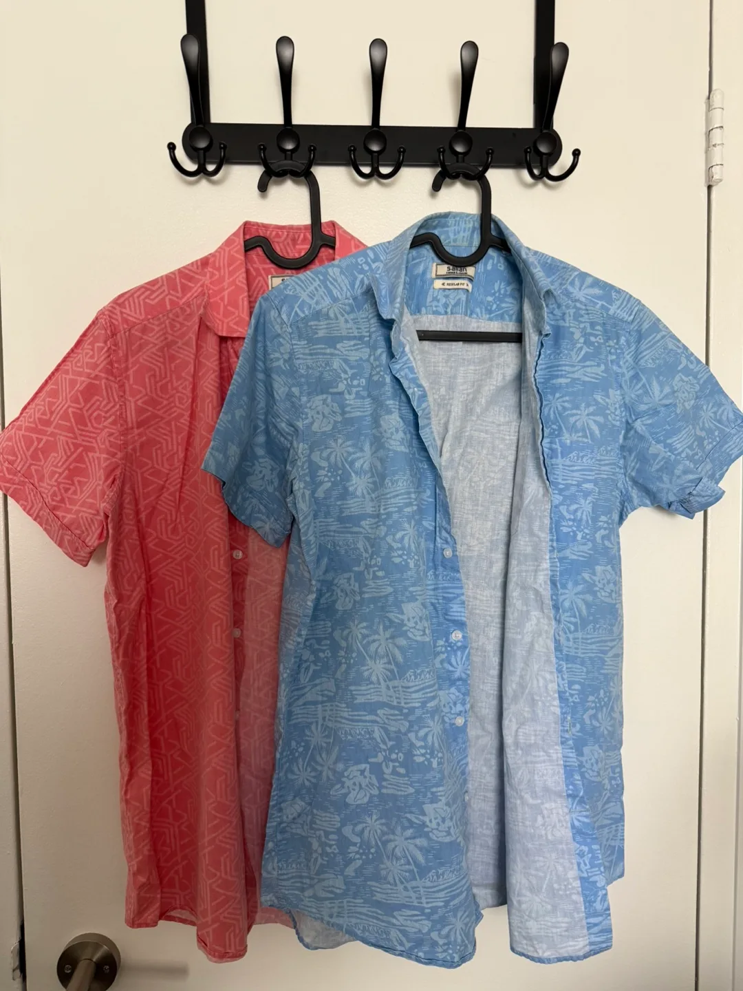 Bundle of 2 - Short Sleeve Shirts - Size S thumbnail