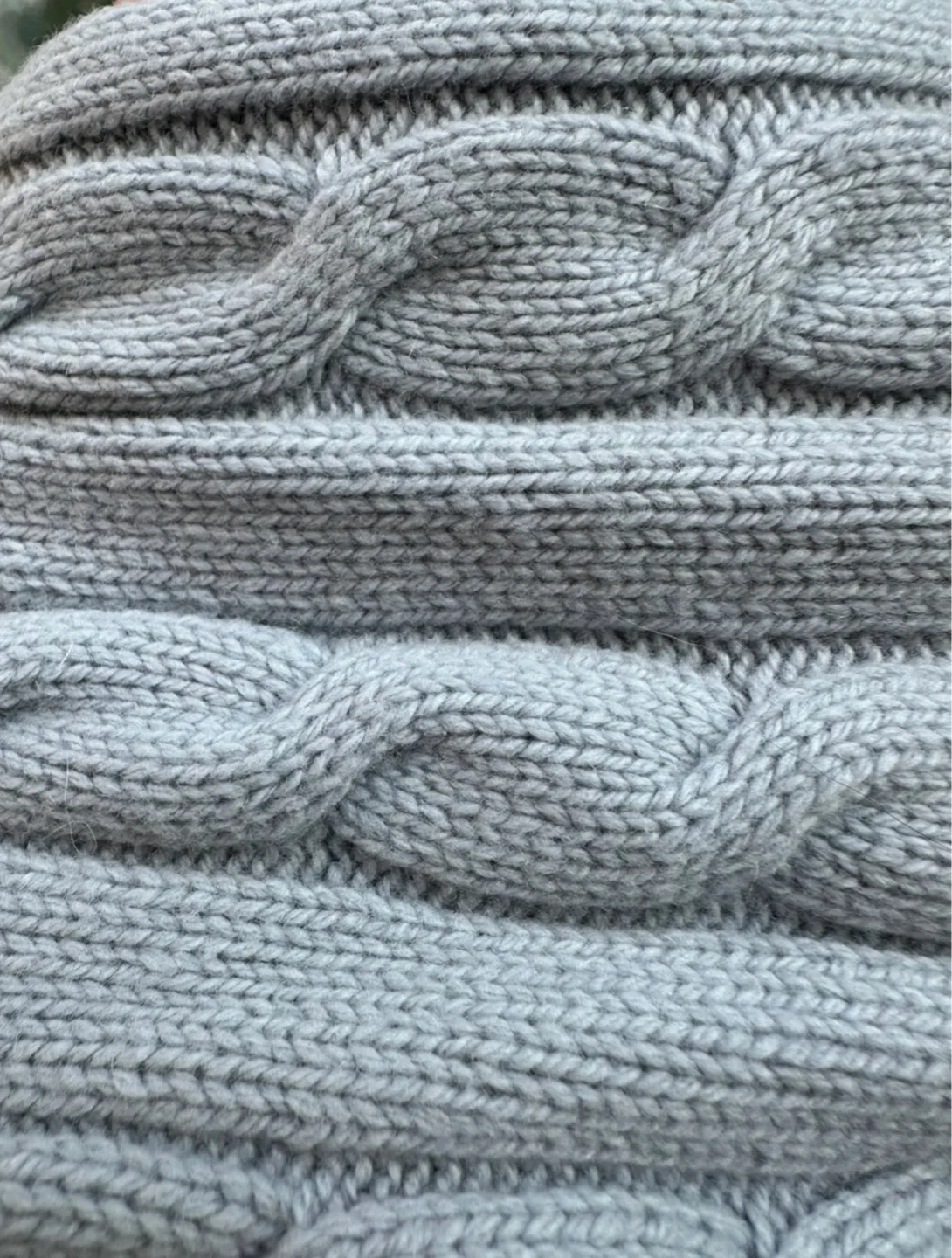 Grey Cable Knit Cropped Sweater image indicator(2)