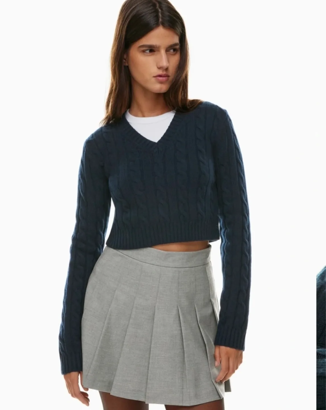 Grey Cable Knit Cropped Sweater image indicator(3)