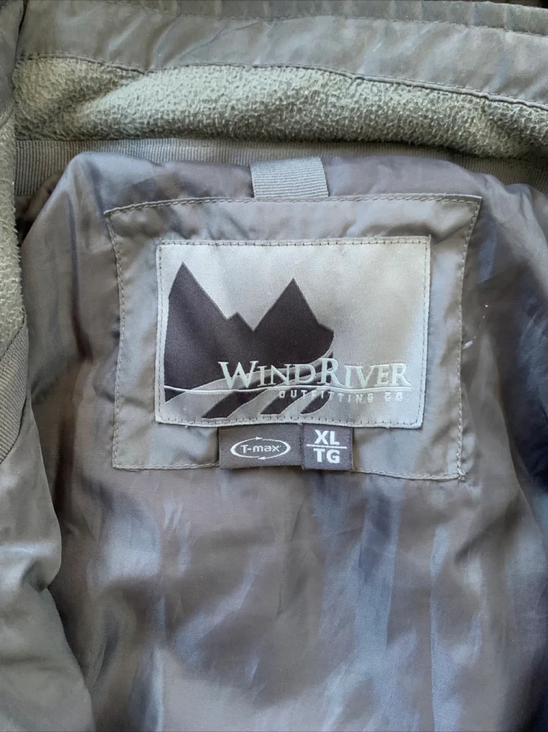 WindRiver Men's XL Black Insulated 2 in 1 Jacket image indicator(3)