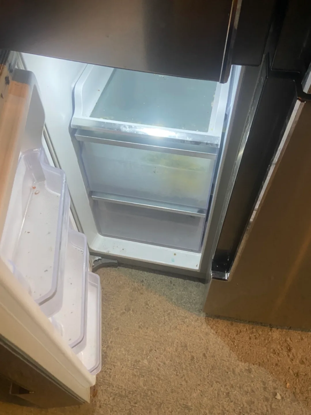 Samsung RF32FMQDBSR Four-Door Refrigerator - Stainless Steel image indicator(3)